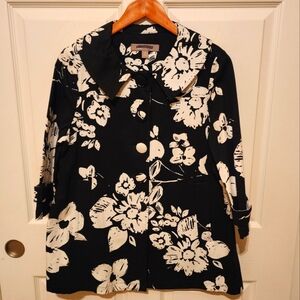 Croft & Barrow Stretch Jacket Womens Small Black White Floral Shacket Pockets